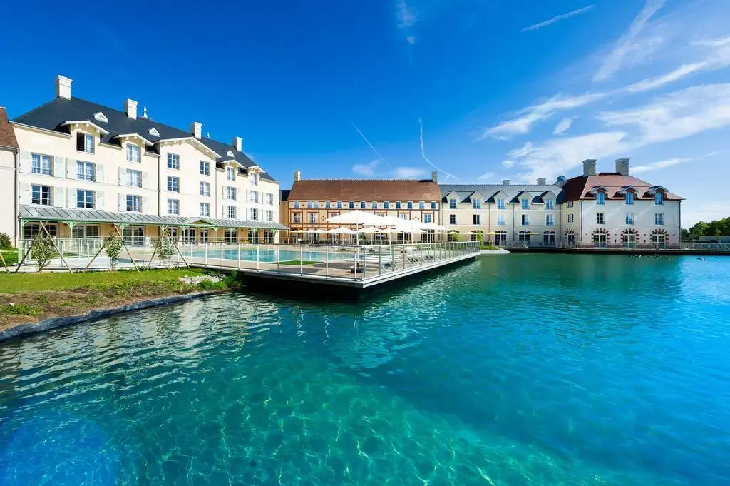 Staycity Aparthotels, Near Disneyland® Paris