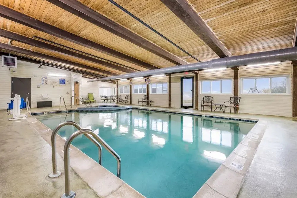 Baraga Lakeside Inn