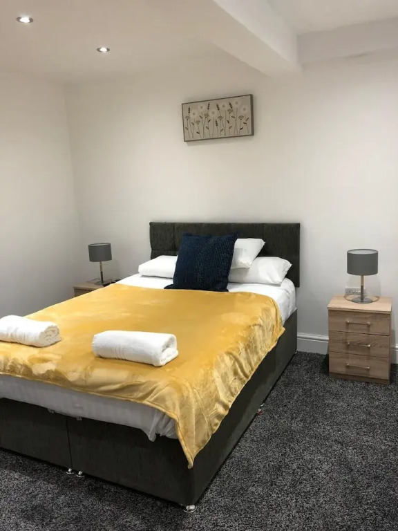 Select Serviced Apartments