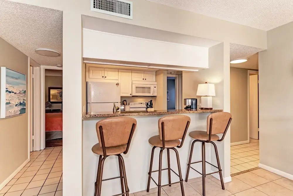 Midnight Cove Ii 412f - Beautiful Canal View! 2 Bedroom Condo