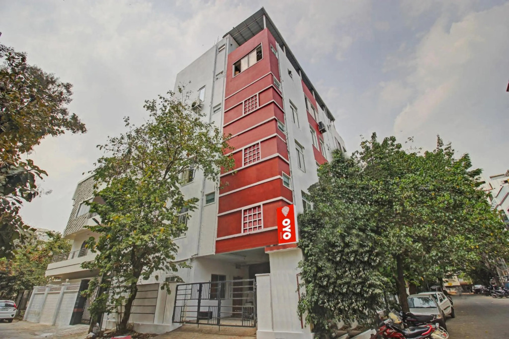 Flagship 87165 Sri Residency