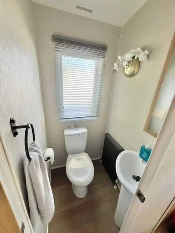 3bed-8berth- Hot Tub-mablethorpe-pet Friendly-wifi