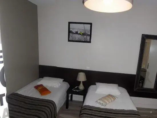 Hotel Saint François Précigné Soirée étape sur demande Proche Sablé-sur-Sarthe