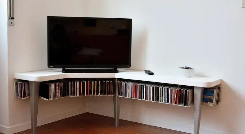 Italian Artists Flat