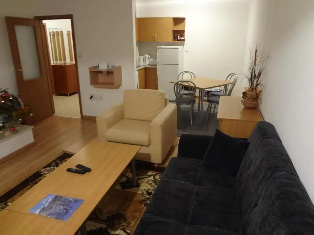 Deluxe Apartments