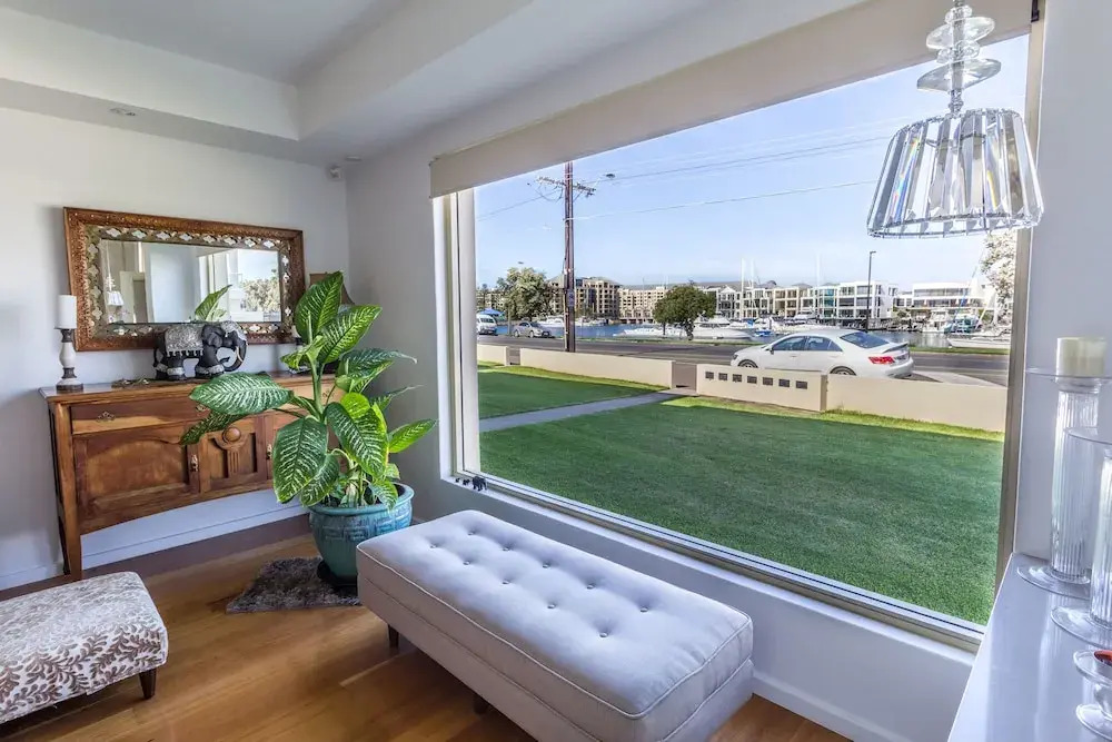 Serene Marinafront 3BR Retreat