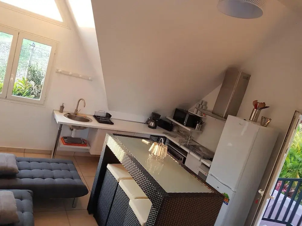 Villa With 3 Bedrooms in Saint-benoît, With Wonderful sea View, Privat