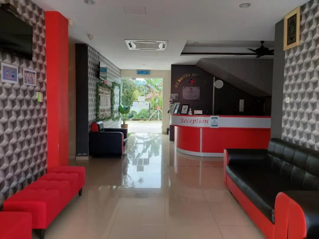 Pz Hotel