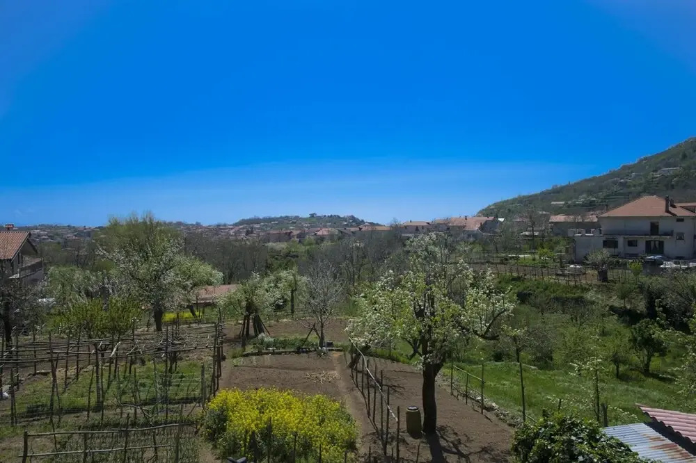 Apartment With one Bedroom in Pianillo, With Furnished Terrace and Wifi - Near the Beach