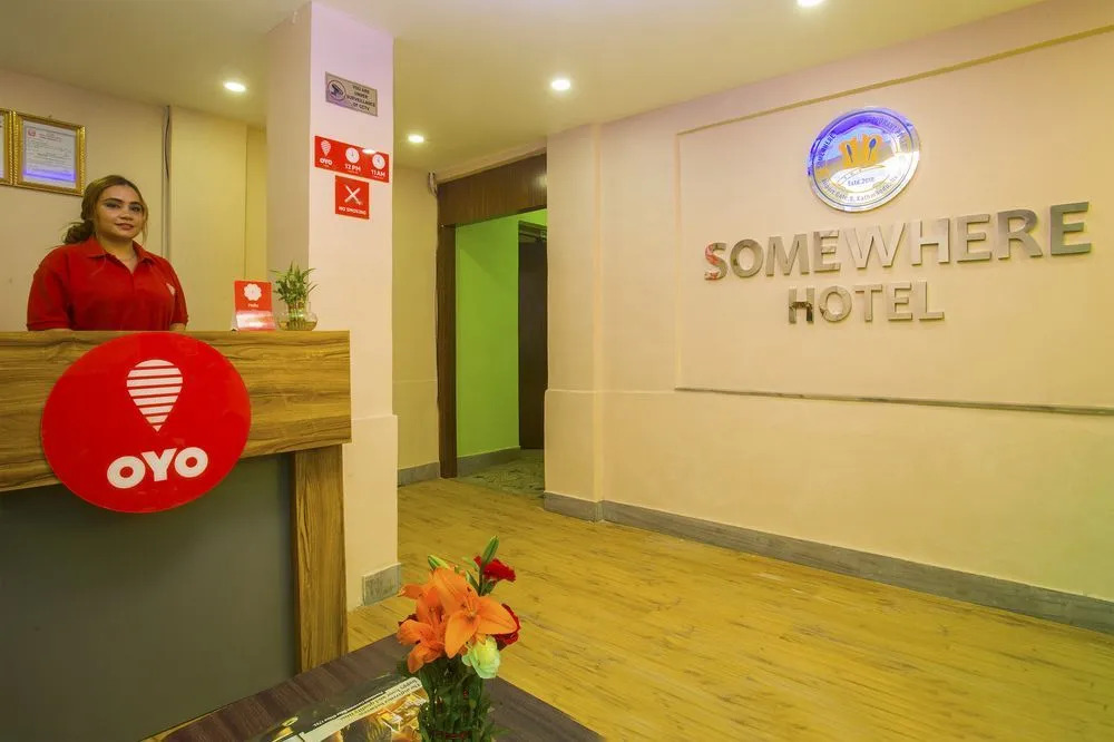 Oyo 146 Somewhere Hotel & Restaurant