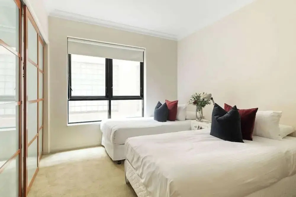 Stylish & Cozy 4BR Retreat With Free Parking