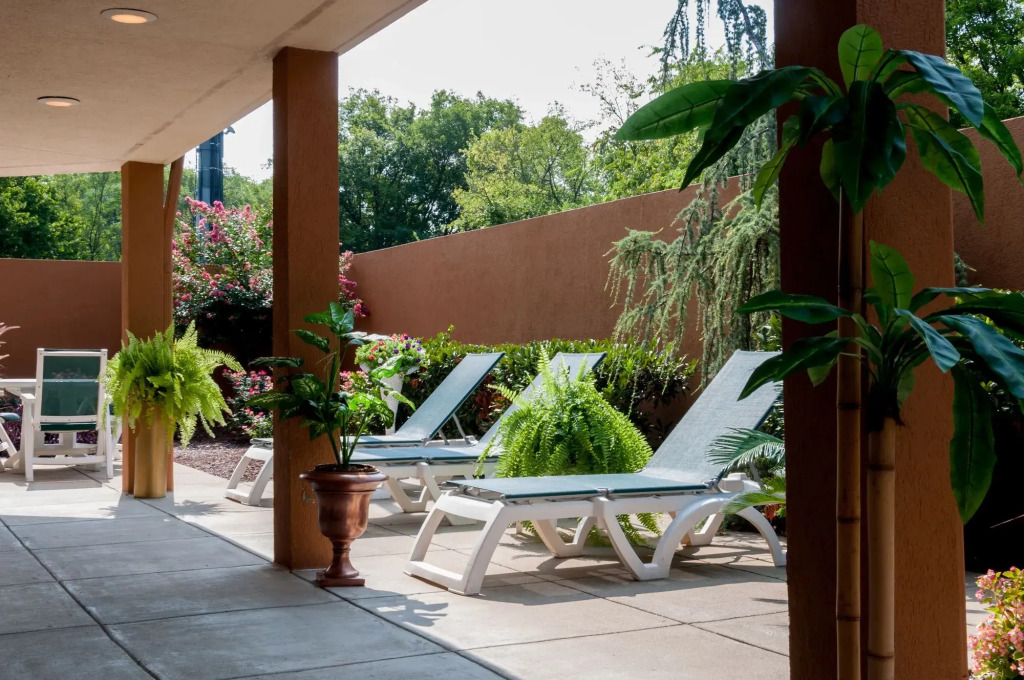 Courtyard by Marriott Nashville at Opryland