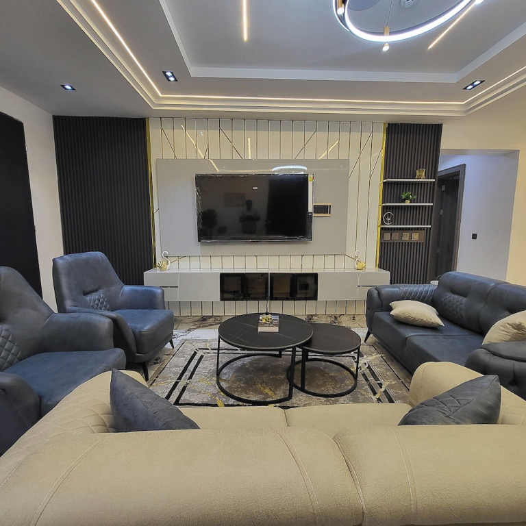Lofty Xphere Apartment