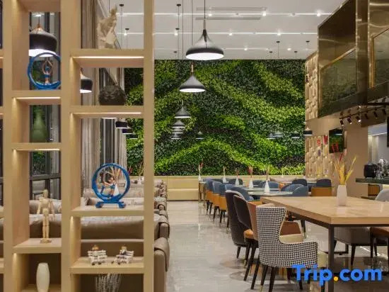 Weiyi Hotel