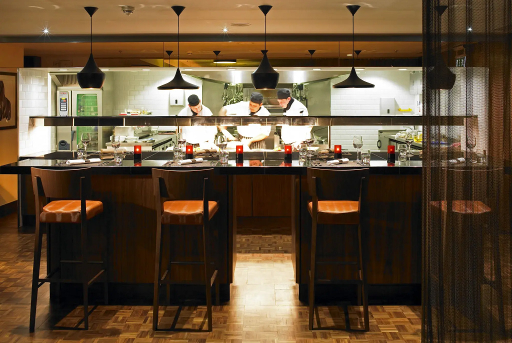 Lingfield Park Marriott Hotel & Country Club