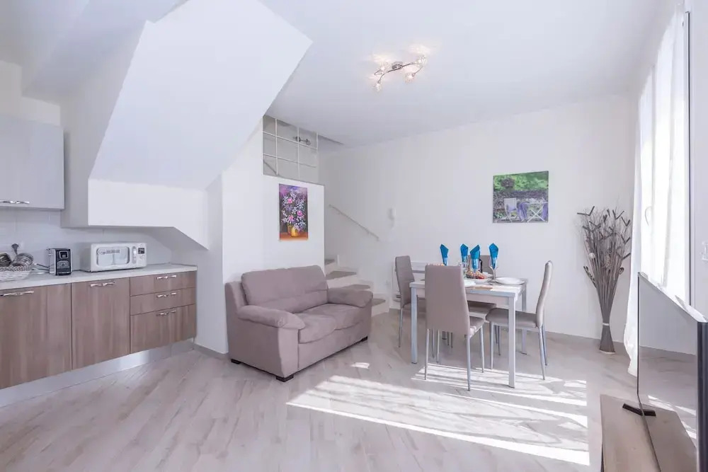 Serena 2 in Alassio With 2 Bedrooms and 2 Bathrooms