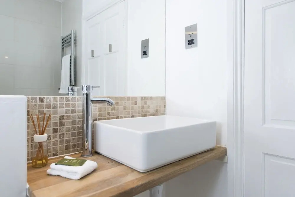 Gorgeous 2BR in Sherlock Holmes' Baker Street!