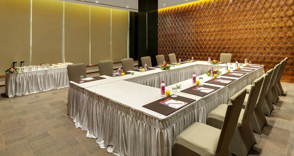 Click Hotel Bhuj