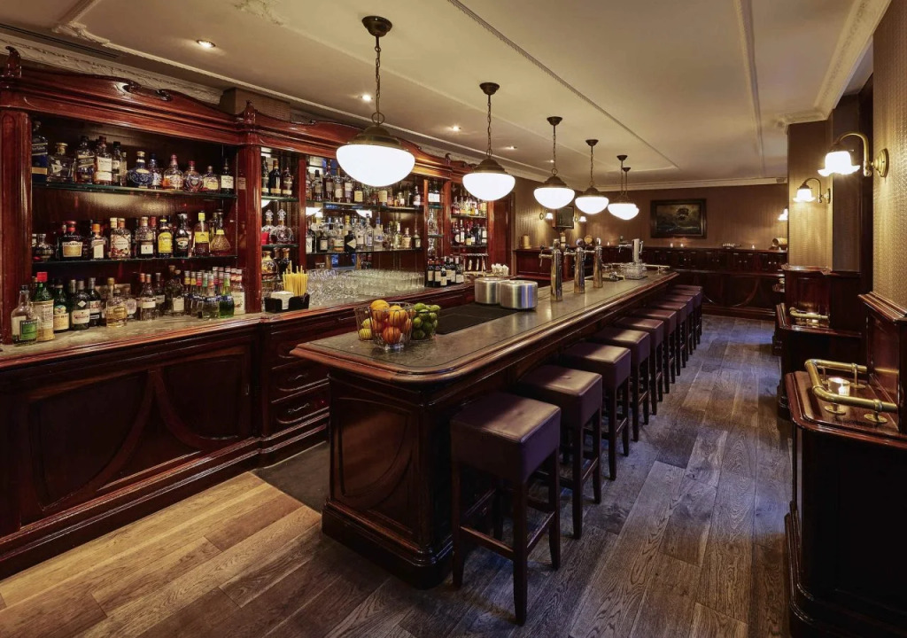 Canal House