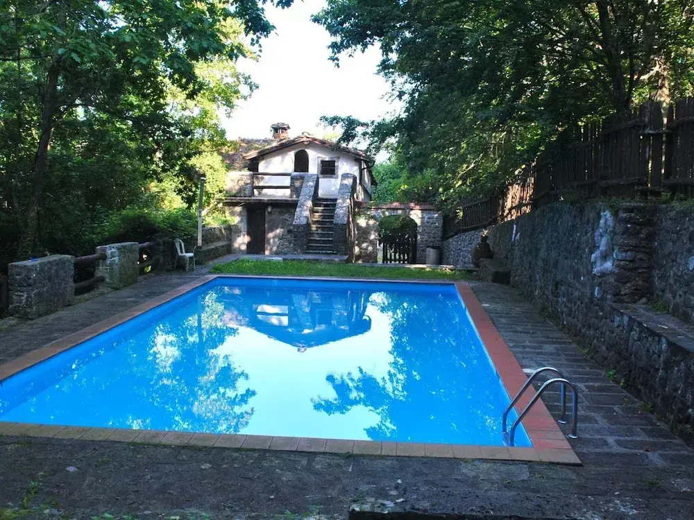 Peaceful Retreat with Pool