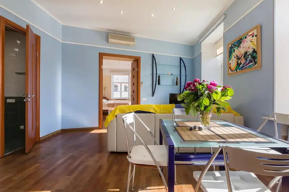 Central Apartment