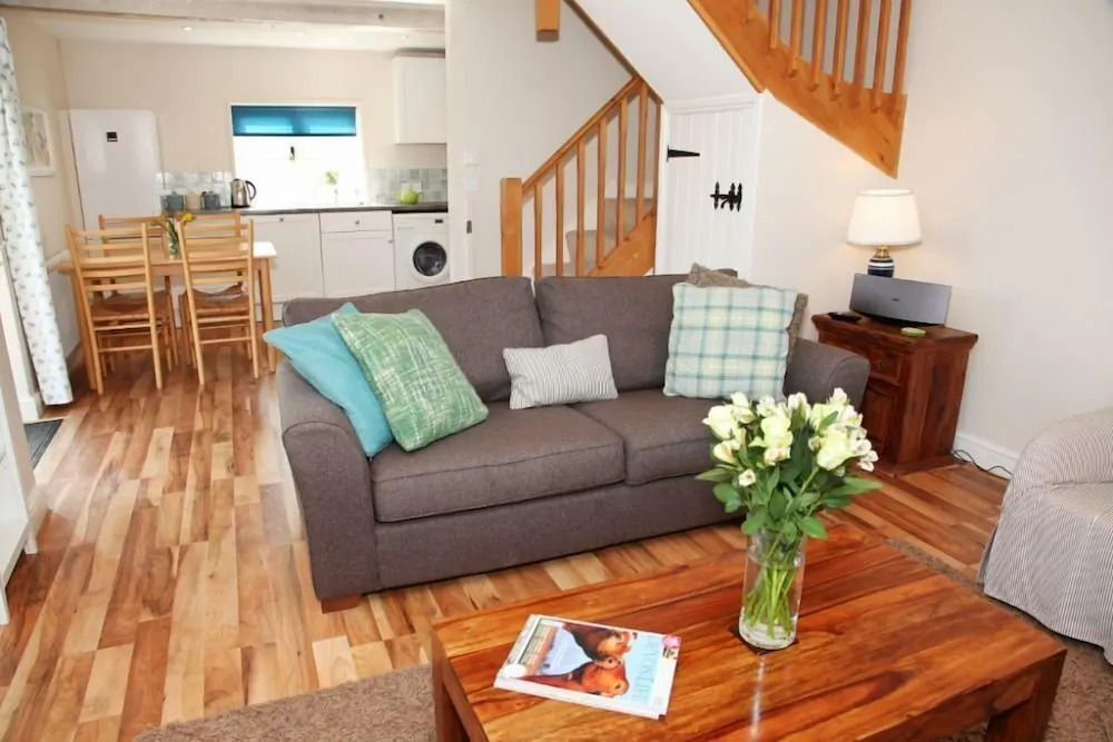Birchill Farm & Cottages - Bramble Cottage