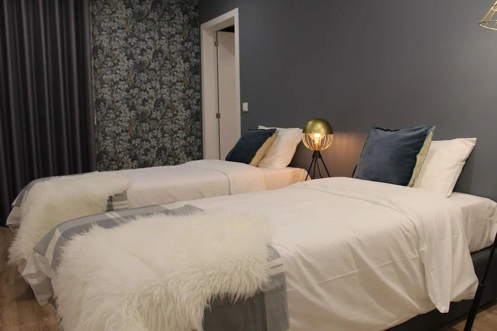 Ocean Center Apartments