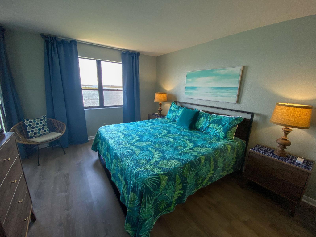 2 BR Furnished Sanibel Harbour Resort - REG 1484