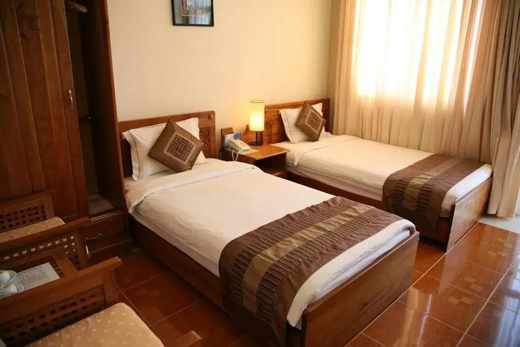 Trung Cang Hotel