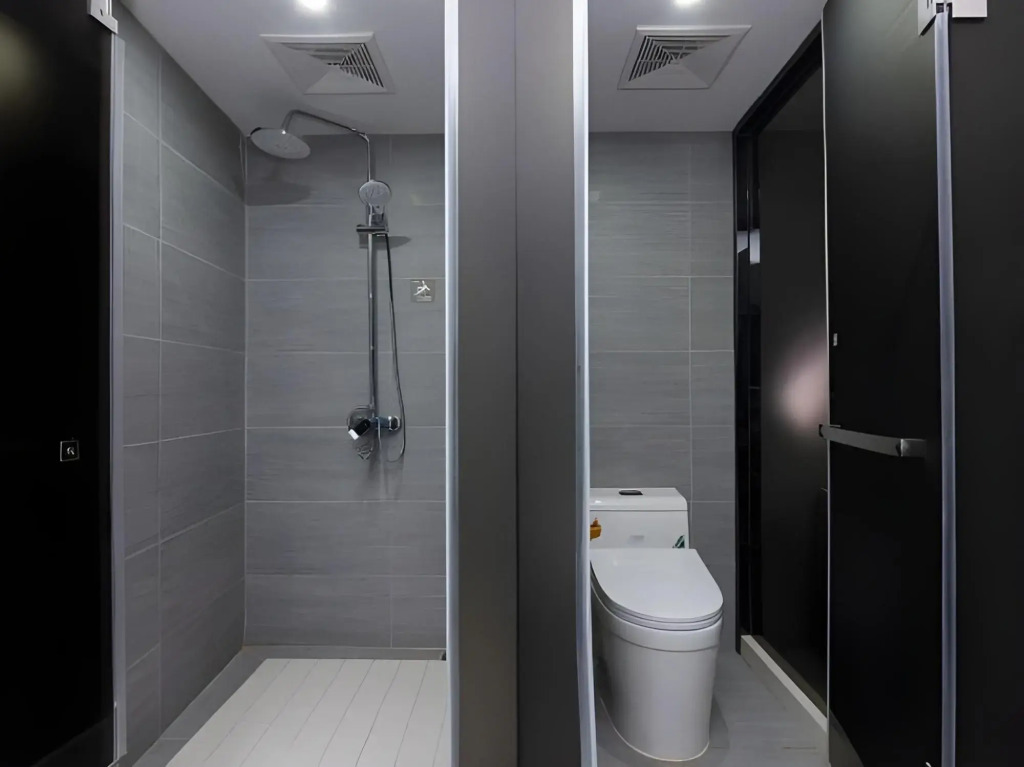 Shanghai Kuke Zhishang Hotel (Nanjing West Road Subway Station Store)