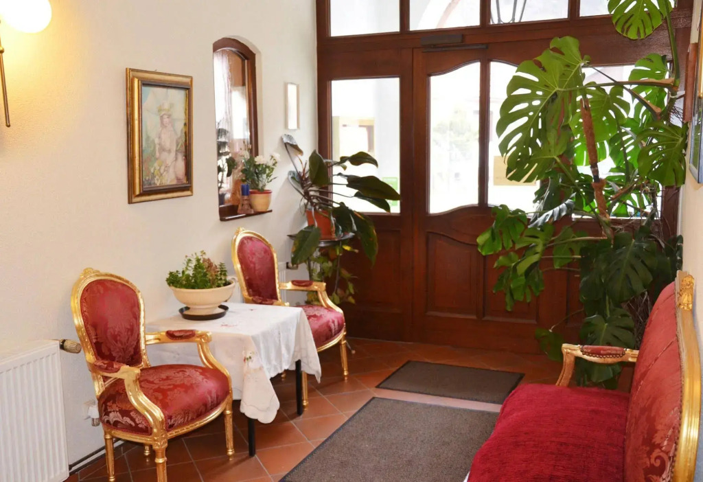 Hotel Zur Hallenburg