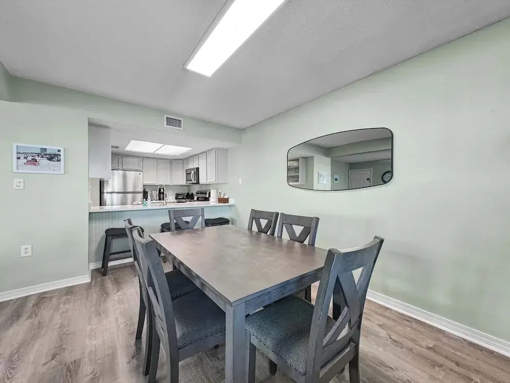 The Perfect Spot Condo for 8!