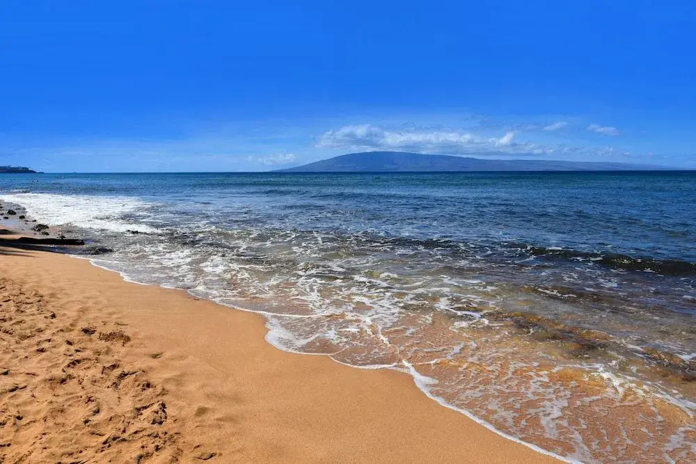 Maui Kai 601 by RedAwning