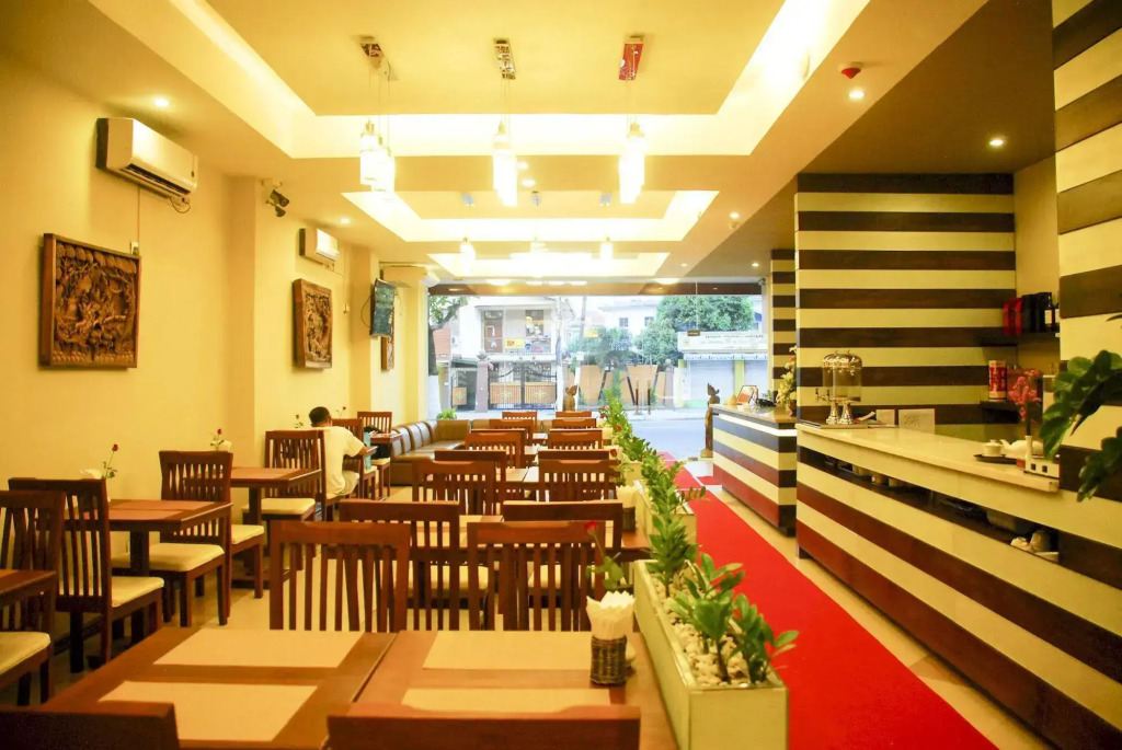 Pleasure View Hotel