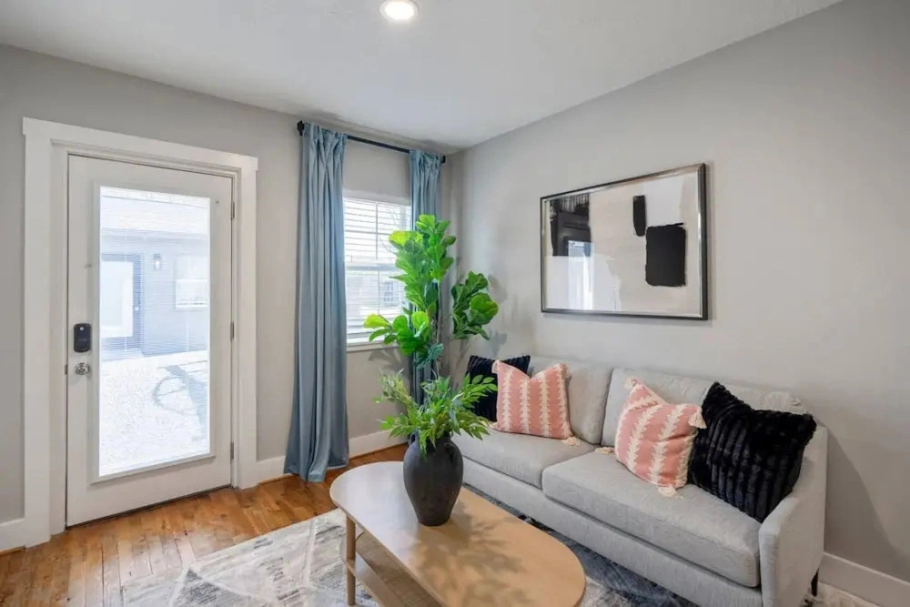 Gated Eado Studio Near Downtown NRG Med Center