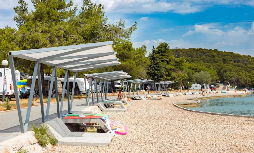Victoria Mobilehome Camping Jezera Lovišća