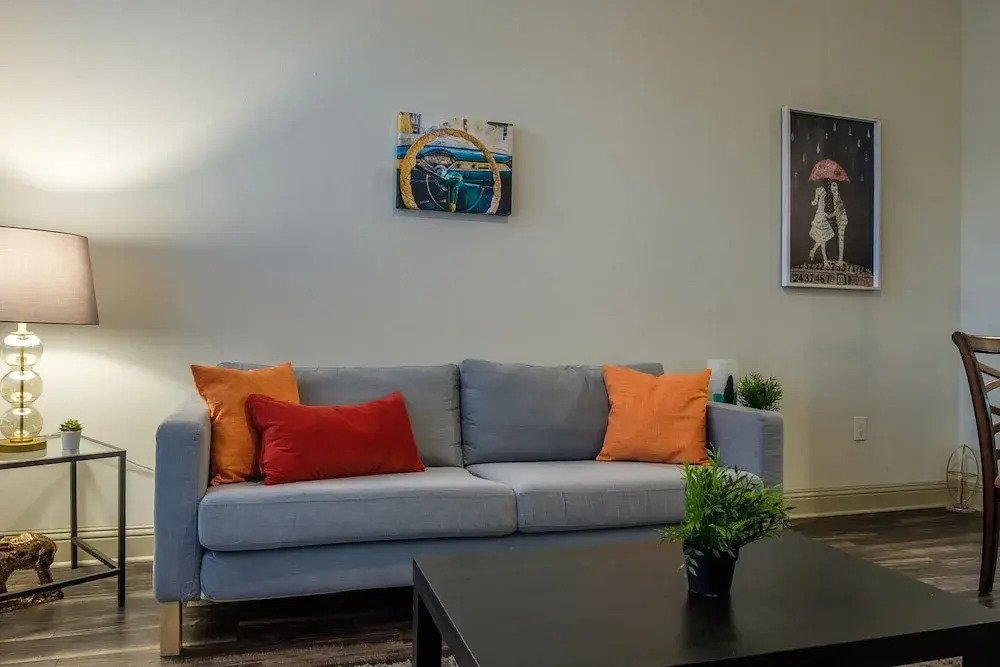 Turtle Creek Apartments by Frontdesk