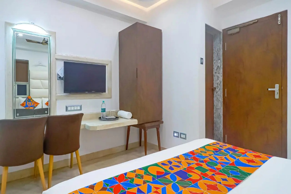 Fabhotel Ruklo