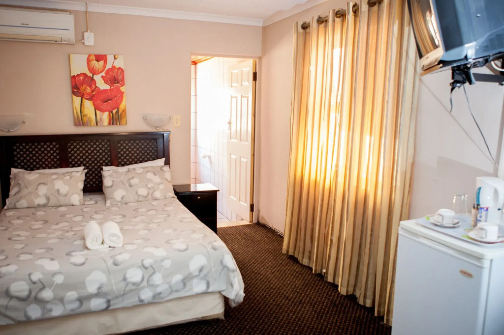 Oria Lodge