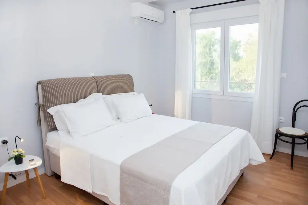 Fully Renovated Modern Beauty in Athens