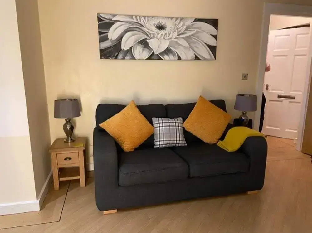 2 Guests - 5min To The Beach - Fireplace