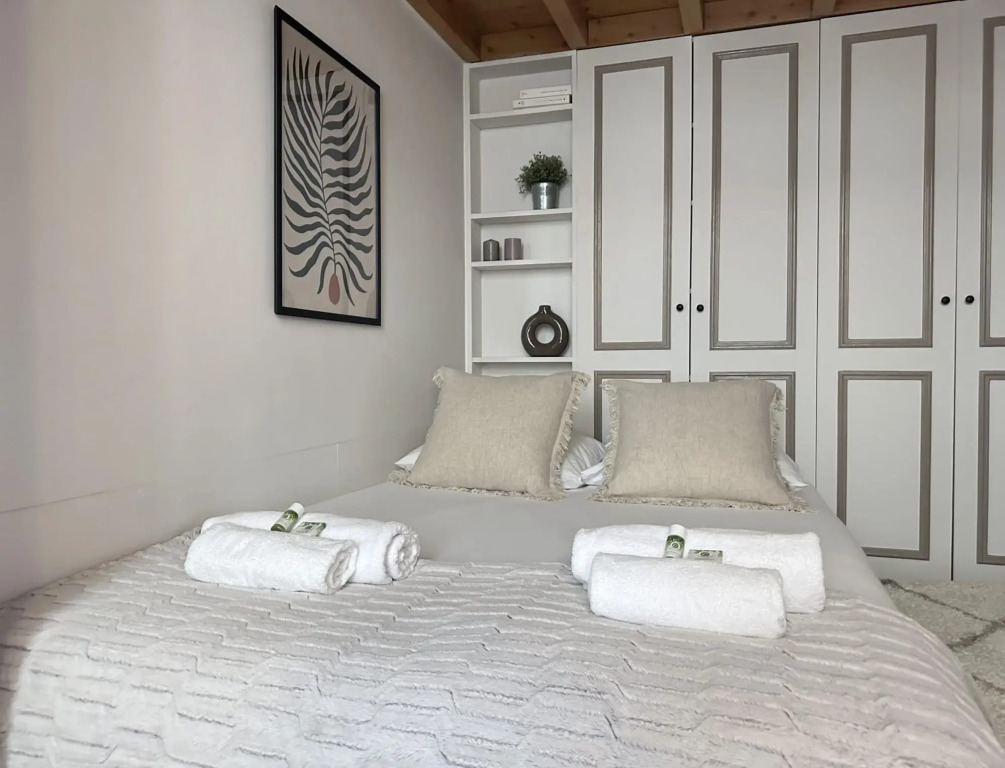 B 511 - Best deal in the center of Paris