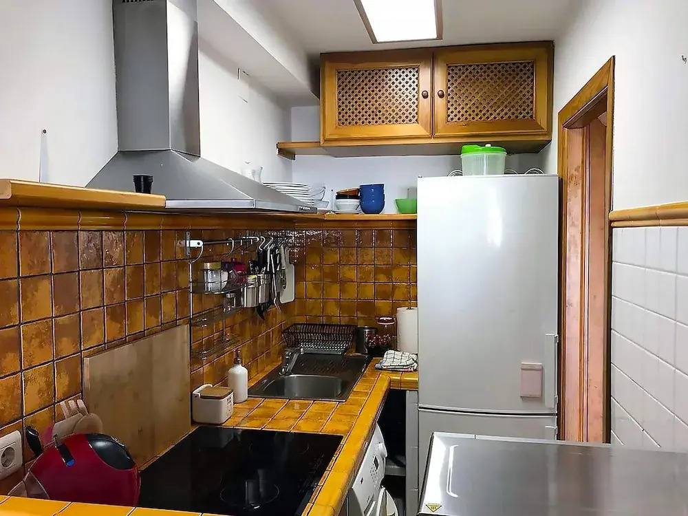 Dona Lola Micaela - fully equiped 1 bedroom ground floor beach front apartment with direct access to the beach of Calahonda CS155