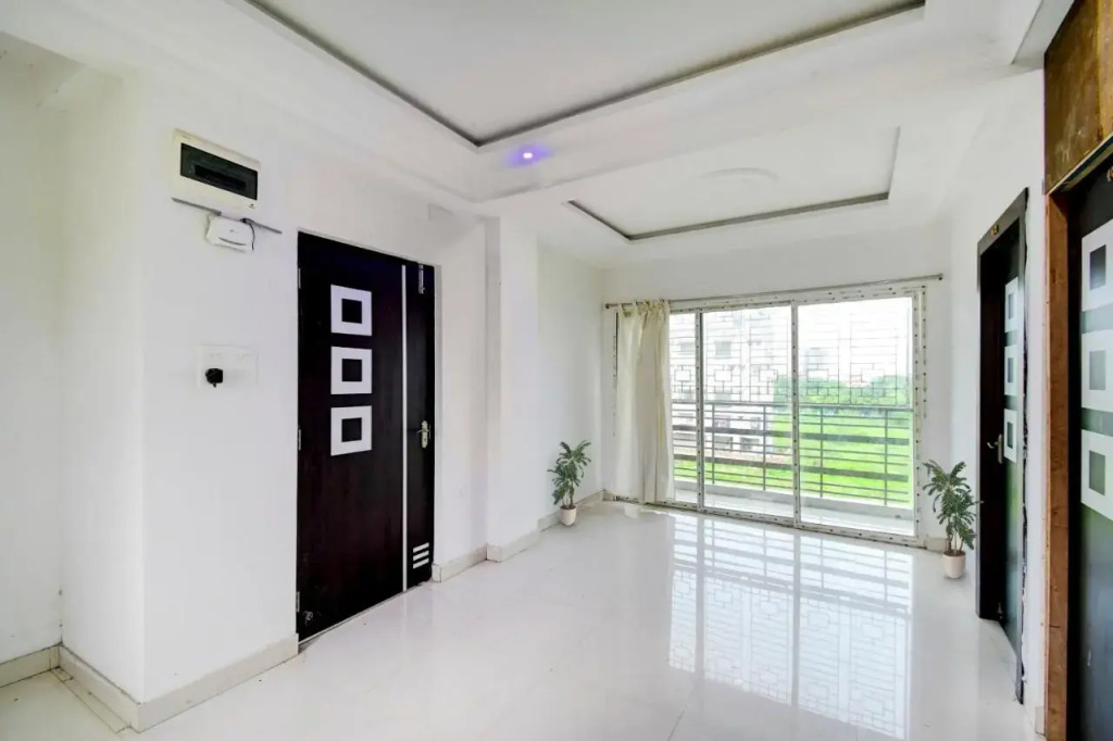 Oyo 93057 Swastik Guest House