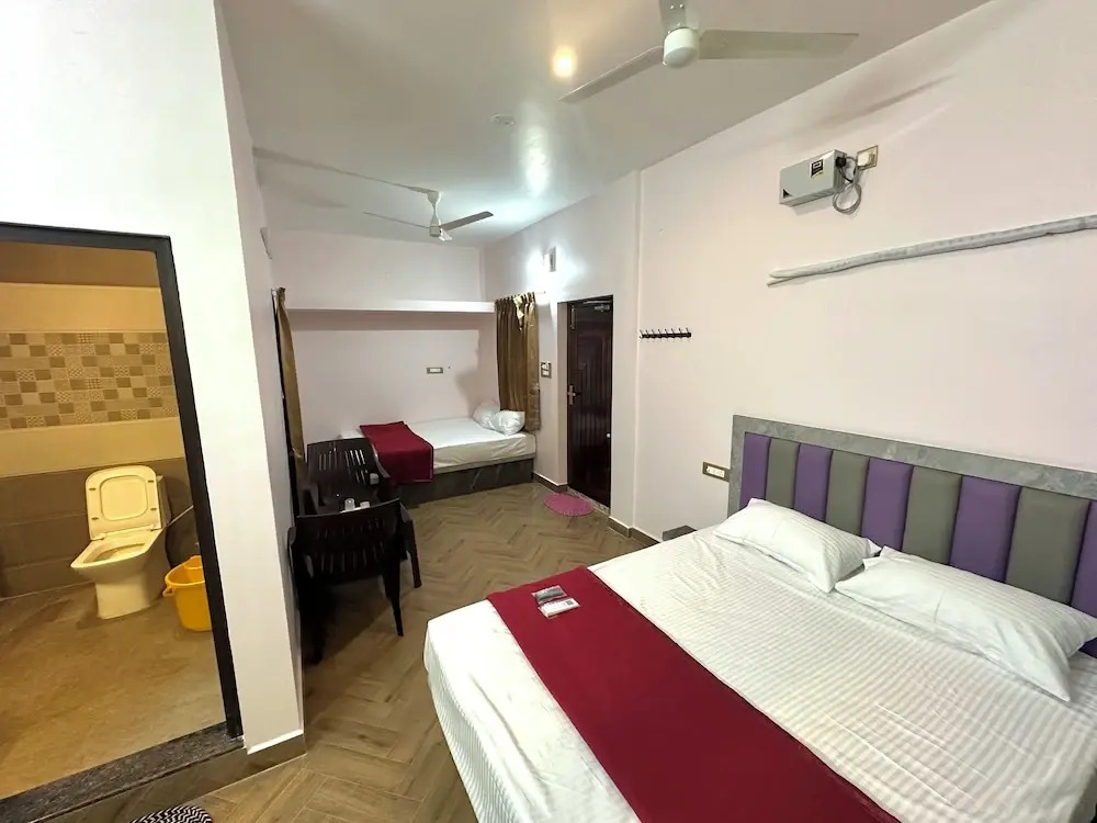 OM LINGESWARAN HOME STAY Tiruvannamalai
