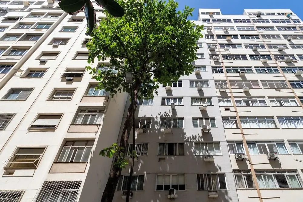Loft com Ar Condicionado e Wi-fi a 140m da Praia
