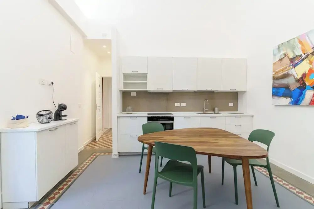 KleoSuites