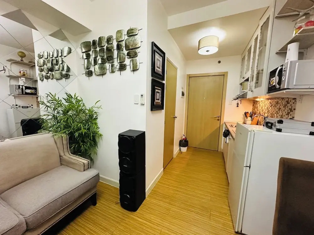Taguig near Bgc  1bedroom with  Balcony