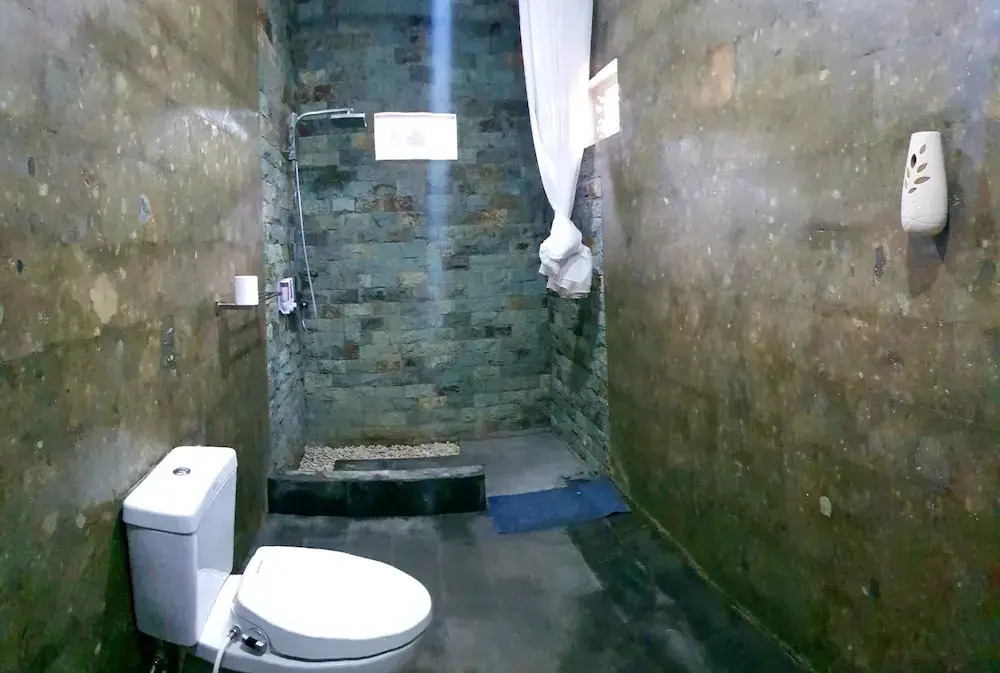Amed Romance House
