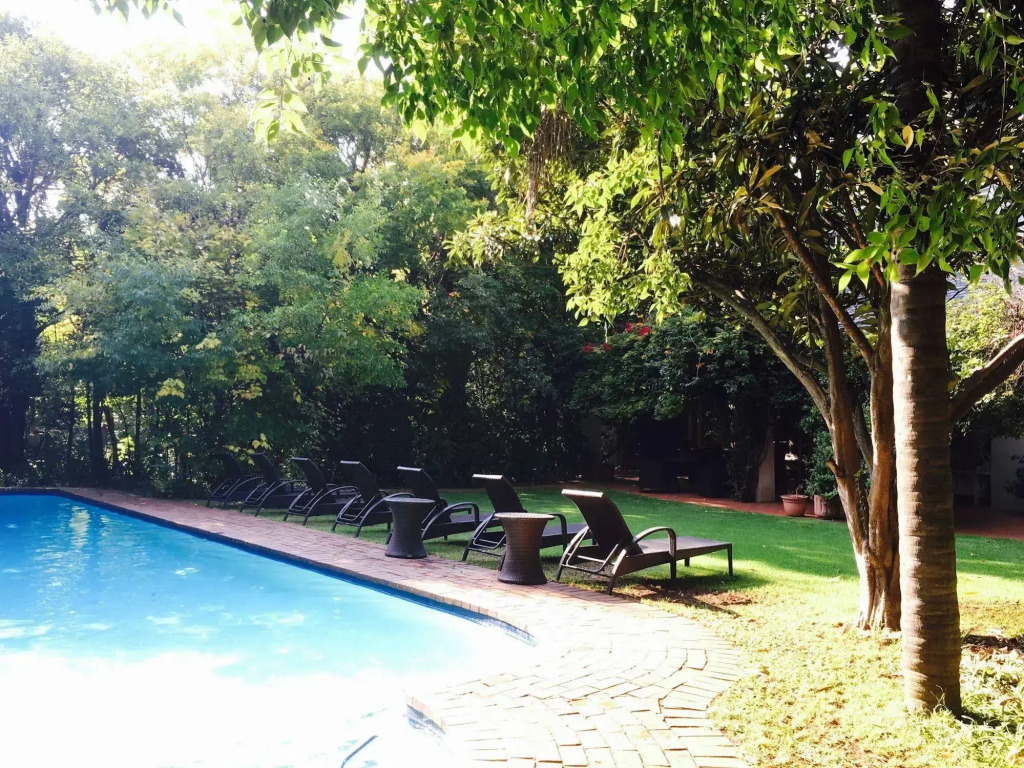Melrose Place Boutique Hotel